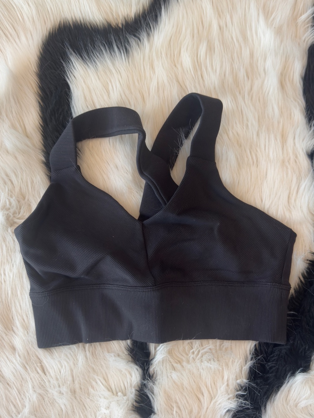 Alo Black Women's Ribbed Bralette - Supportive Seamless Crop Top